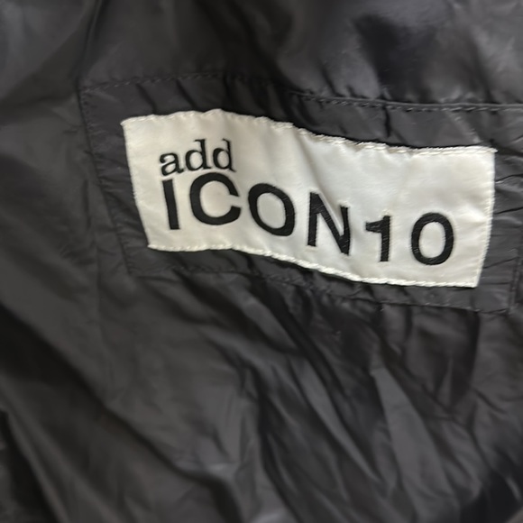 Add puff Jacket Size S. - Picture 9 of 12